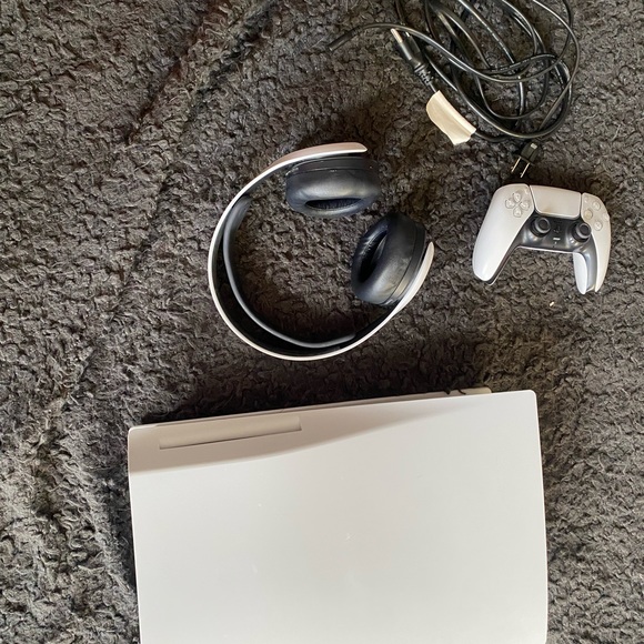 Boxes up and ready to go hmu - Picture 6 of 6